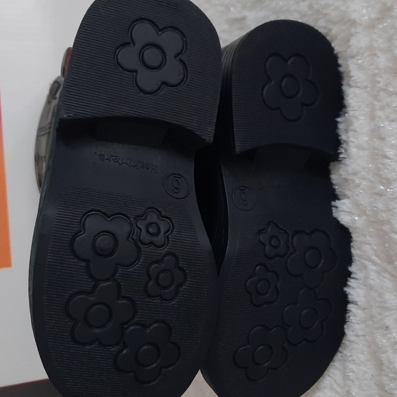 3 for $30. Healthtex black boots - Picture 4 of 8